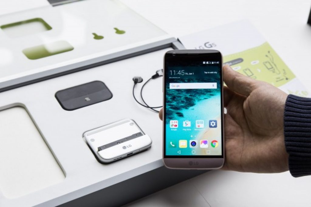 Комплектация LG G5
