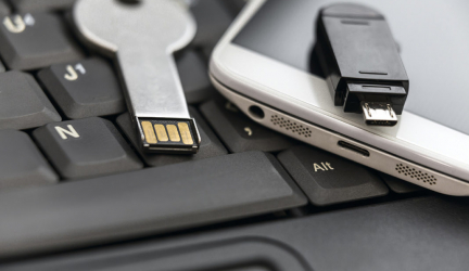 ТОП-12 Лучших USB флешек на все случаи жизни: для музыки, фильмов и резервного хранения данных
